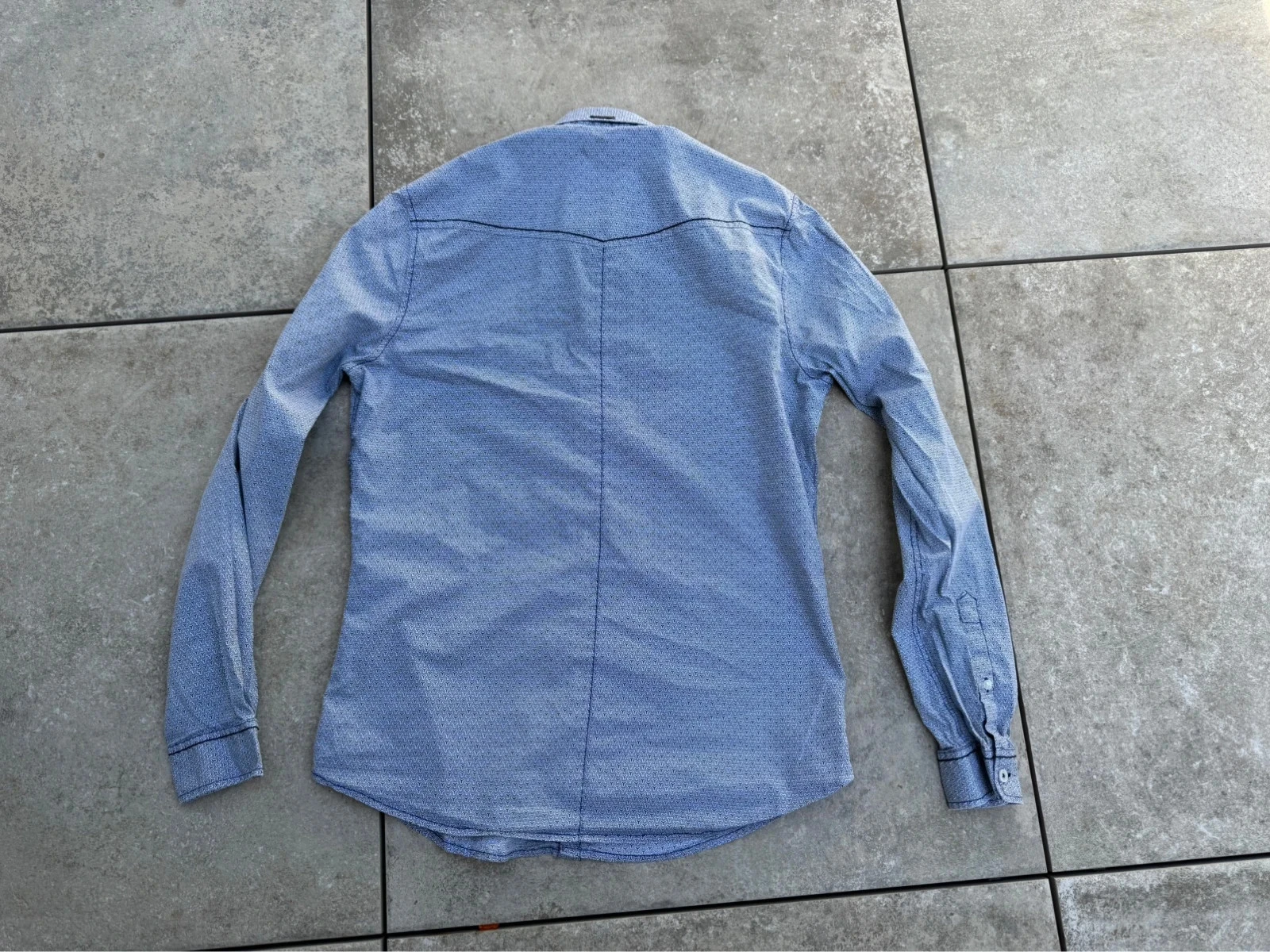 Men's Kaporal shirt in very good condition size M with patterns – photo 2